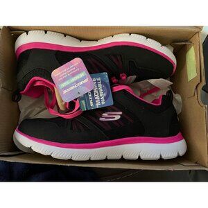 Womens Skechers Summits New World Sneakers Memory Foam Black Pink Size 8.5 NEW